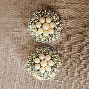 Vintage Ledo Faux Pearls with Crystals Clip-On Earrings, in Good Condition